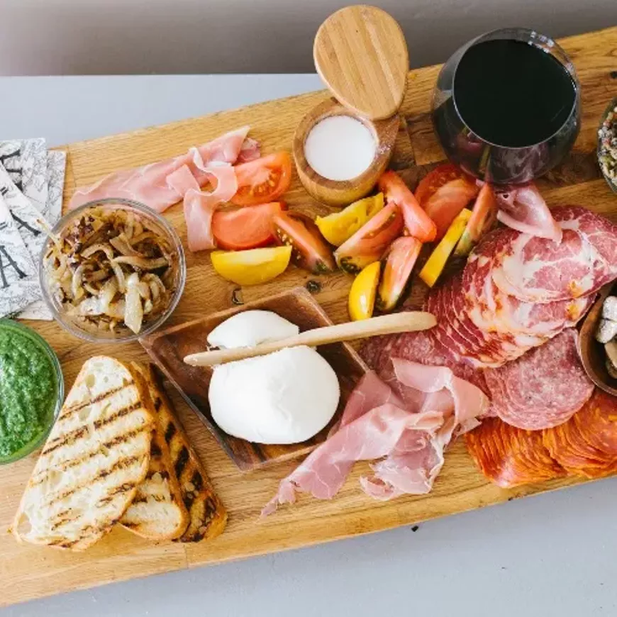 charcuterie-101.webp