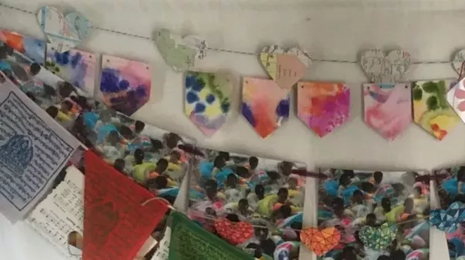 Image: Holiday Garlands with Infinite Possibilities: Tracy Taylor