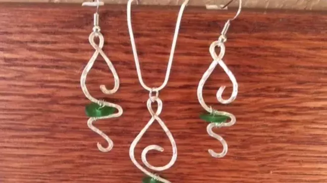 Image: Sea Glass Hammered Wire Jewelry