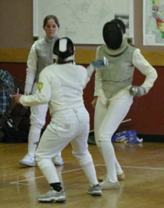 Beginning Fencing Classes For Kids and Adults