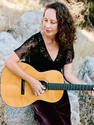 Image: Songwriters at Play Features Ynana Rose