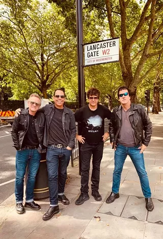 Image: The Tearaways (Feat. Clem Burke of Blondie)
