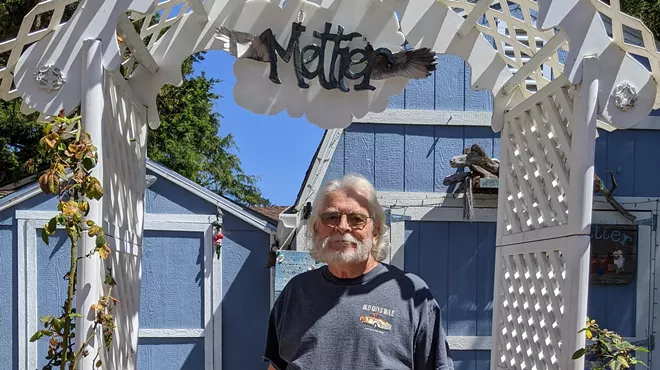Image: Free Ceramics Demonstration with Jack Mettier