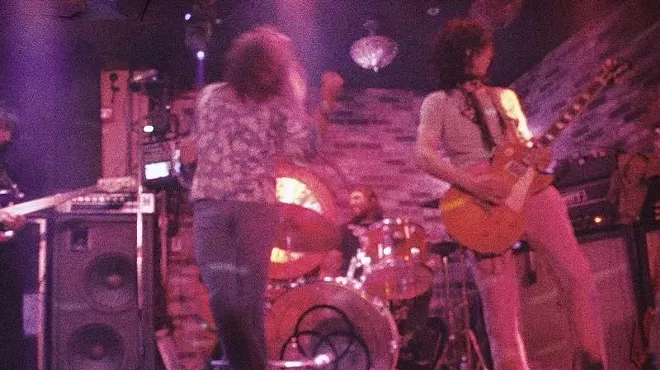 Image: Legend Zeppelin Live