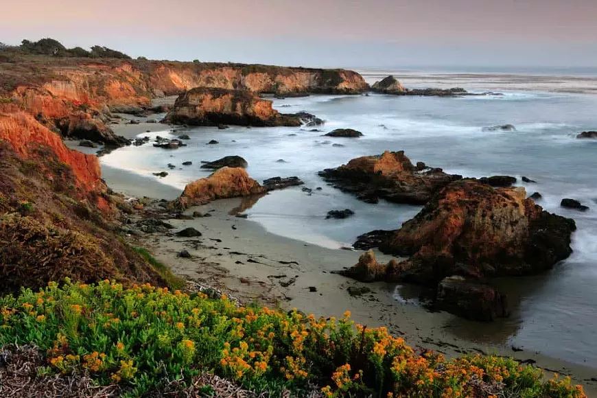 montana-de-oro-state-park-during-sunset-on-californias-central-coast.webp
