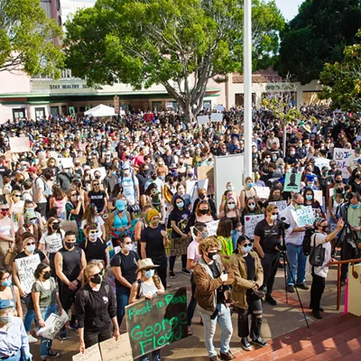 Image: Protests continue against police violence with peaceful event in downtown SLO