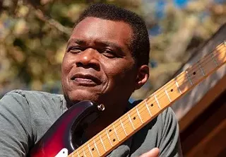 Image: Robert Cray Band Live