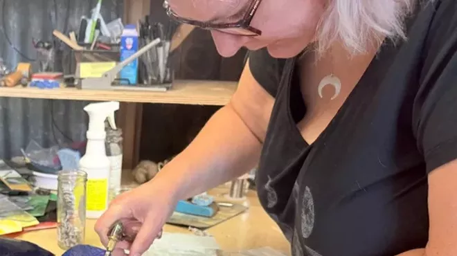 Image: Stained Glass Demonstration with Lara Fields
