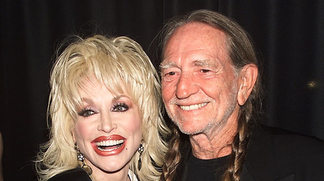 Tribute to Dolly and Willie in Santa Maria