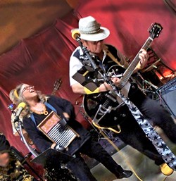 BOOGIE:  The Cliffnotes (that&rsquo;s Valerie Johnson on washboard and Cliff Stepp on guitar) play two shows this weekend: July 17 at Branch St. Deli and July 18 at Shell Caf&eacute;. - PHOTO BY PHOENIX RISING