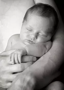 Local doulas call on hospitals to ease visitor restrictions