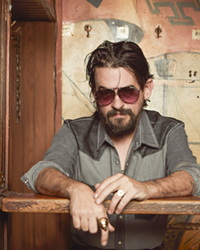 OUTLAW Shooter Jennings brings his Southern rock and outlaw country to The Siren on March 14.