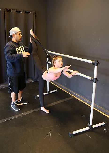 Cyber Famous Teen Dancer From Arroyo Grande Hits 1 Million Views On